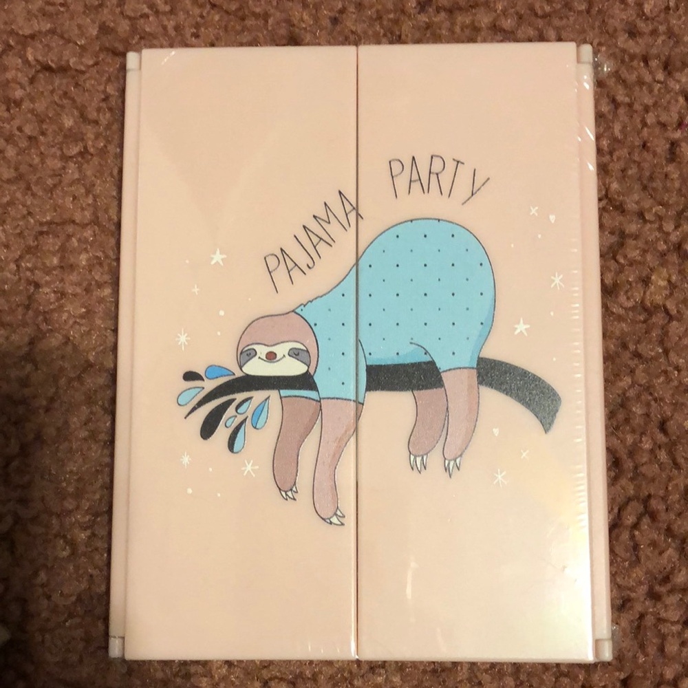 Sloth🎁Pajama Party Three Folding Mirror
